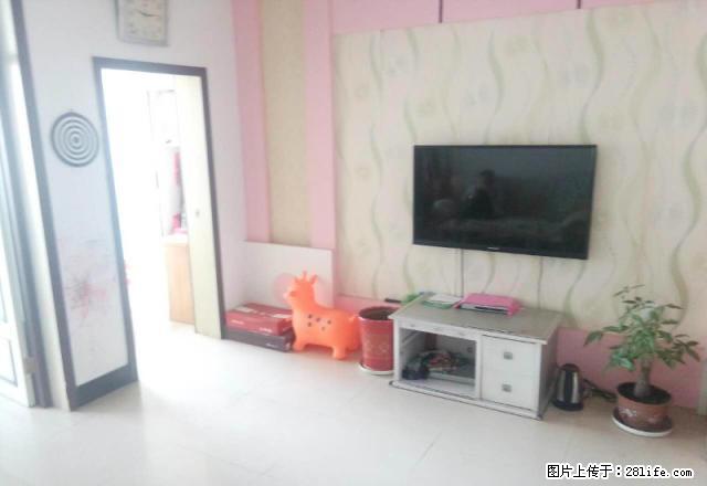 红旗商店附近兴华五组 中装2室 家具家电齐全 进屋就能相中 - 房屋出租 - 房屋租售 - 赤峰分类信息 - 赤峰28生活网 chifeng.28life.com