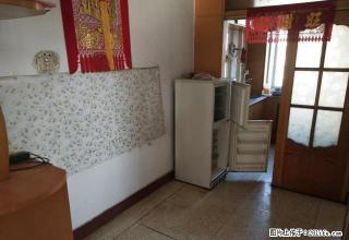 东安小区 中等装修 家具家电齐全 年租金1.6万 拎包入住 - 赤峰28生活网 chifeng.28life.com
