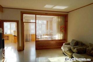 独 家房源 4楼三室两厅 中等装修 家具家电齐全 拎包入住 - 赤峰28生活网 chifeng.28life.com