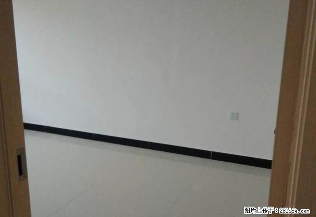 和勰佳苑采光特别棒15楼大三阳格局独立大三室双卫随时看房 - 房屋出租 - 房屋租售 - 赤峰分类信息 - 赤峰28生活网 chifeng.28life.com